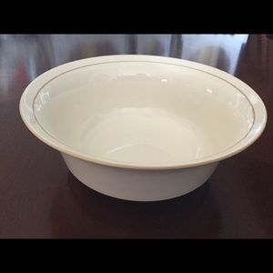 Lenox Chinastone Beige Pinstripe Rd Serving Bowl